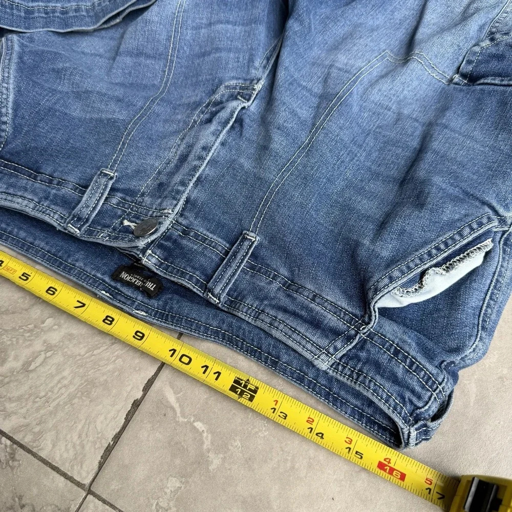 True Religion Cargo Carpenter Denim Jeans Size 31 Blue Zip 5-Pocket Women Y2K